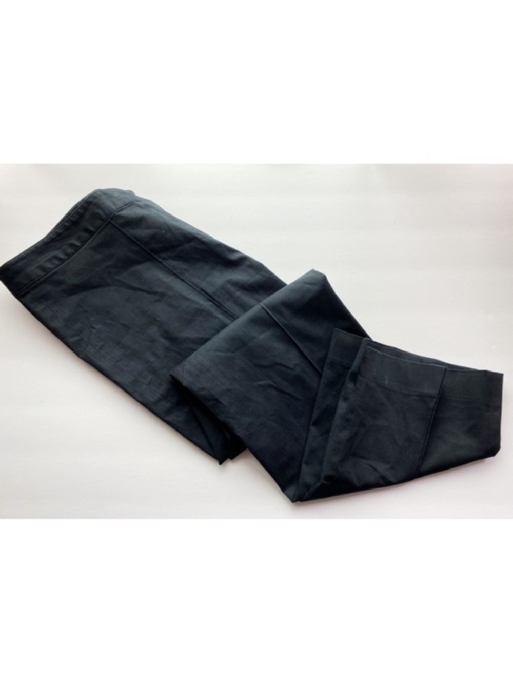 Nicole Miller • Black Crop Trouser Pants